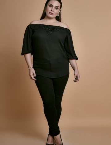 Blusa Plus Size Ombro a Ombro Renda