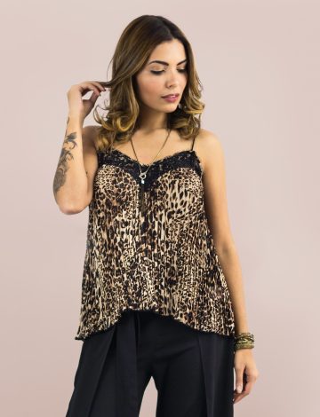 Blusa Alcinha Plissada com Renda